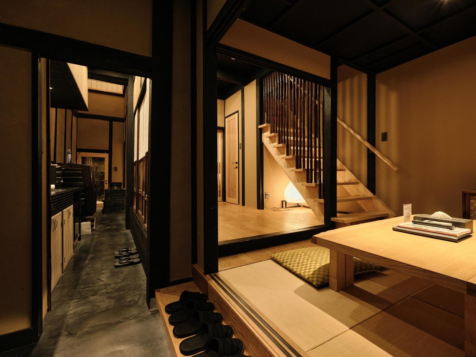 Tsumugi Hachijominamotocho Apartment Kyoto Luaran gambar